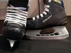 Хоккейные коньки объявление продам