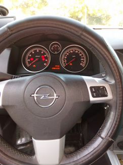 Opel Astra 1.6 МТ, 2011, универсал