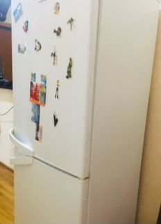 Холодильники и микроволновка