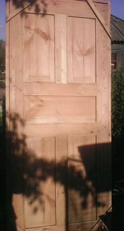 Двери деревянные филенчатые