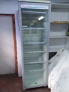 Холодильная витрина(2) и холодильник
