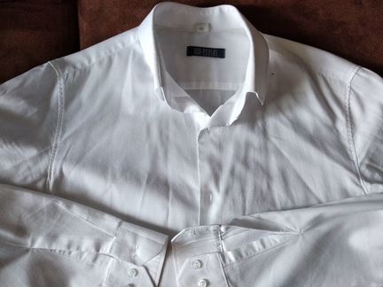 Рубашка белая в школу фирмы Пеплос Отличная ткань: