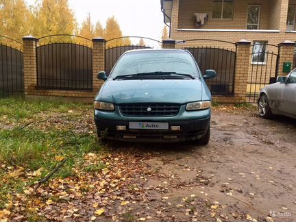 Plymouth Voyager 2.4 AT, 1999, 210 545 км