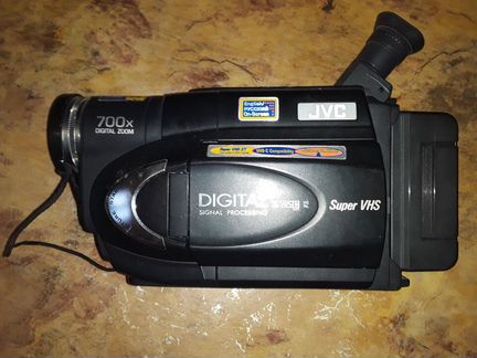 Видеокамера JVC-SXM30ER