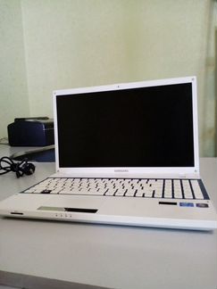 Ноутбук Samsung NP300V5A