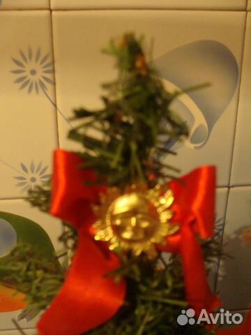 Елка декоративная 45 см. и Кувшин для полива