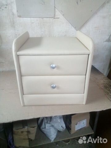 Тумба прикроватная