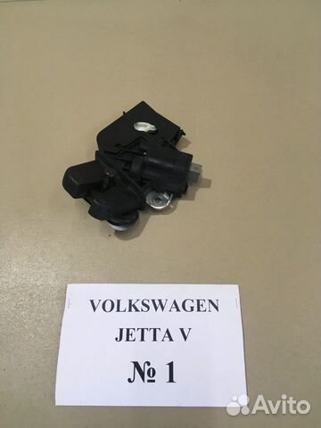 Замок и амортизатор багажника Volkswagen Jetta 5