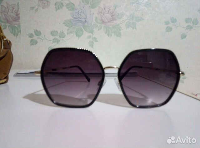 Солнцезащитные очки женские