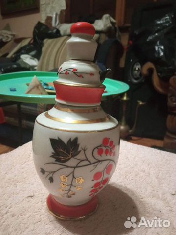 Чайница красная смородина