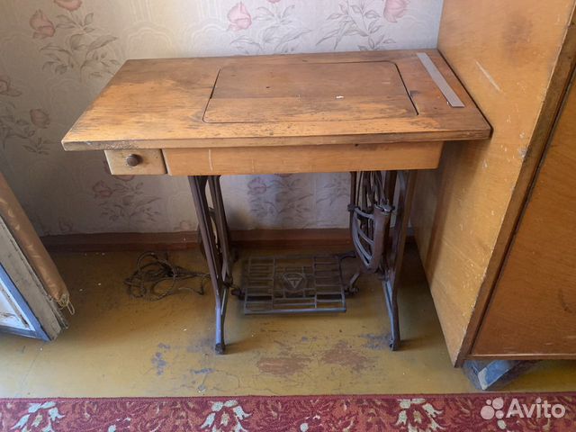 Швейная машина