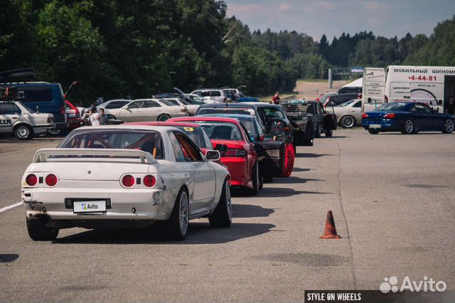 Nissan Skyline 2.6 МТ, 1991, битый, 60 000 км