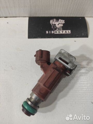 Форсунка топливная Nissan Sunny FB15 QG15DE