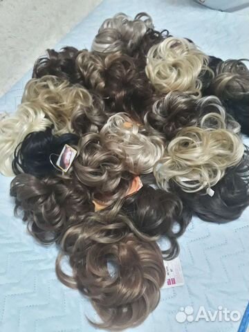 Парик, резинки из волос