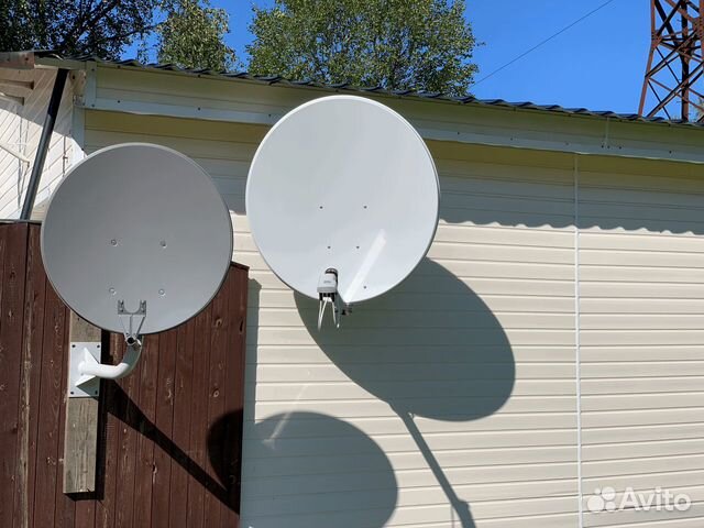 Итальянская антенна Триколор Gibertini PL 100 A