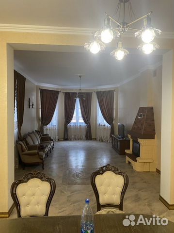 

Коттедж 355 м² на участке 15 сот.