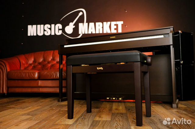 Банкетка для пианино