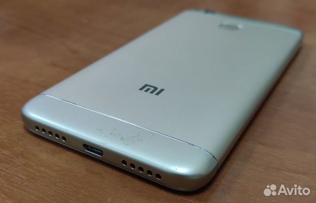 Смартфон Xiaomi Redmi 4x 2/16 Gb Gold