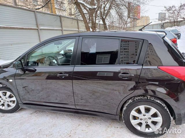 Nissan Tiida 1.6 AT, 2010, 110 000 км