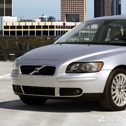 Передний бампер в цвет Volvo S40 MS (2004-2007)