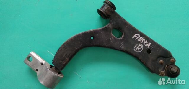 Рычаг пер правый Ford Fiesta 2001-2008