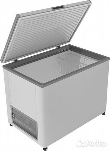 Морозильный ларь с глухой крышкой