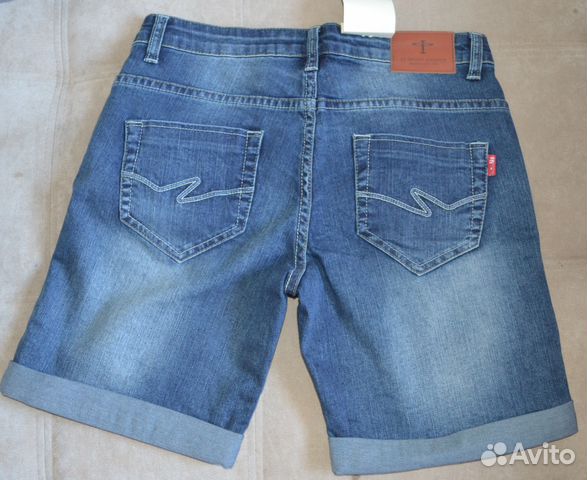 Новые футболка и шорты F5 на 42-44 Новые футболка и шорты F5 на 42-44