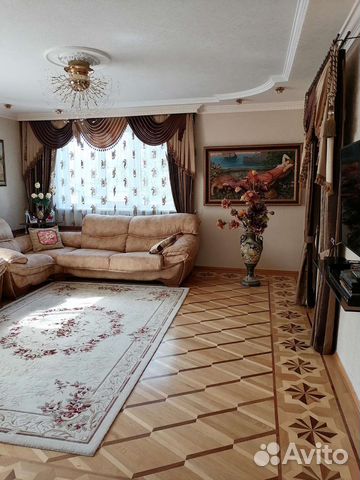 

Дом 250 м² на участке 6 сот.