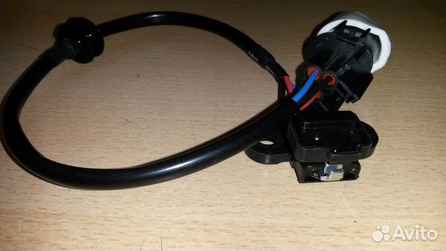 Mitsubishi lancer 9 датчик коленвала MR420734