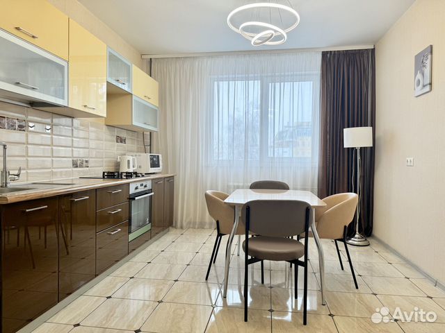 

2-к. квартира, 71 м², 2 кровати