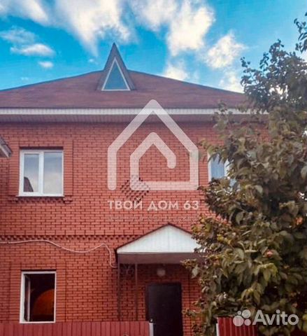

Коттедж 200 м² на участке 9 сот.