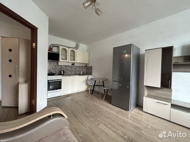 

1-к. квартира, 34 м², 1/9 эт.