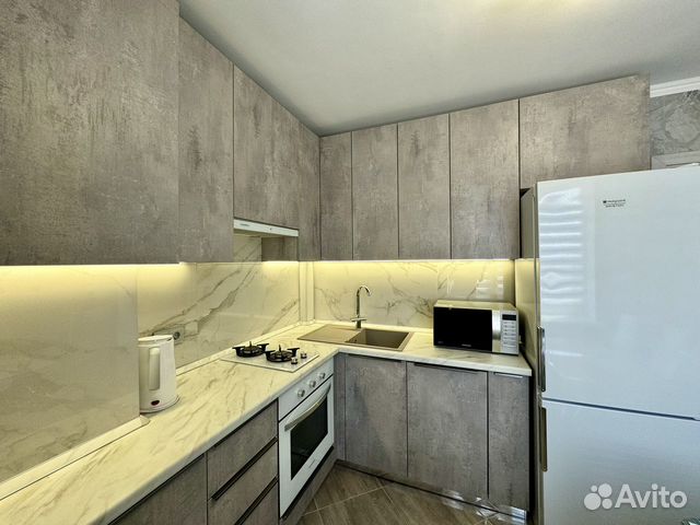 

1-к. квартира, 35 м², 9/9 эт.