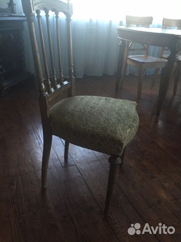 Старинные стулья — фотография №2