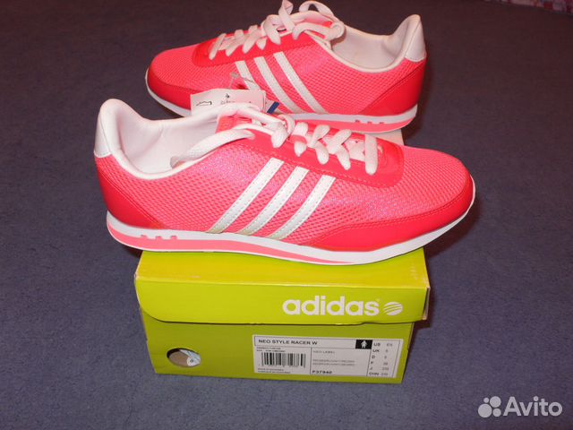 Женские кроссовки AdidasNeo размеры37и38(Оригинал) Женские кроссовки AdidasNeo размеры37и38(Оригинал)