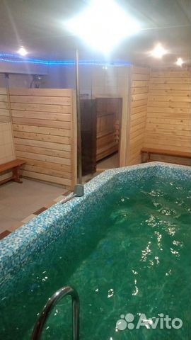 

3-к. квартира, 100 м², 2/2 эт.