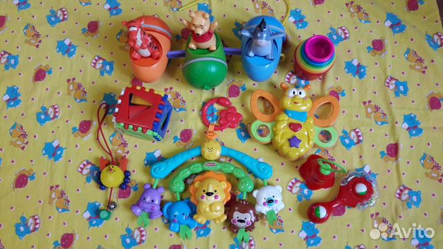 Игрушки для малышей пакетом