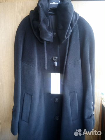 Красивое новое пальто Разм.58-60 Красивое новое пальто Разм.58-60