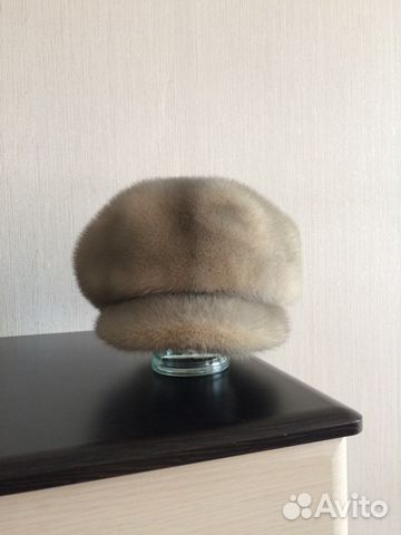 Берет норковый с козырьком, мягкий