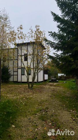 

8-к. дом, 200 м²