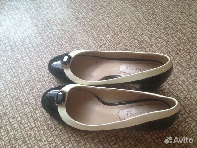 Туфли лакированные кожаные новые