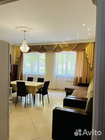 

4-к. коттедж, 300 м²