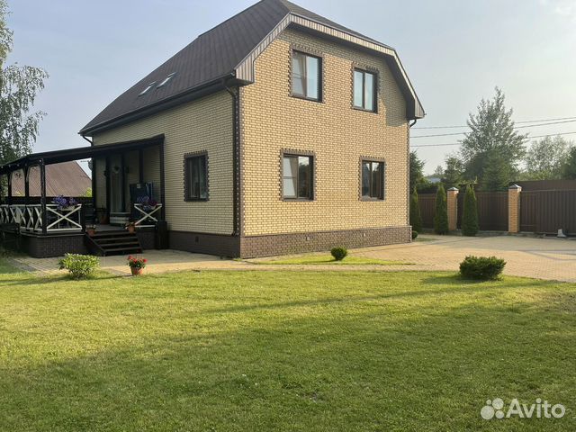 

5-к. коттедж, 220 м²