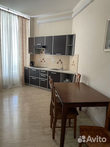

1-к. квартира, 52 м², 3 кровати