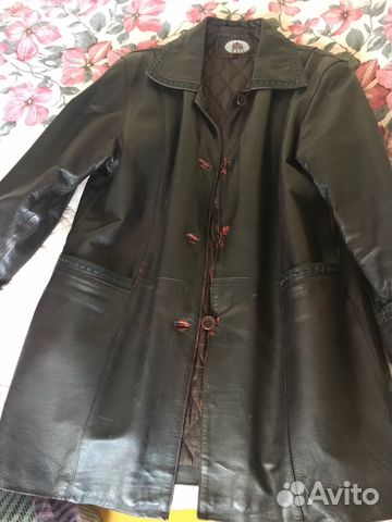 Женское кожаное пальто Женское кожаное пальто