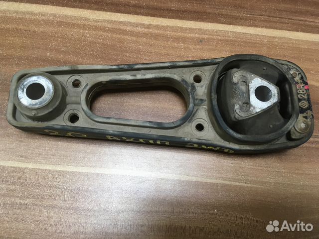 Задняя опора АКПП Renault Duster 2WD