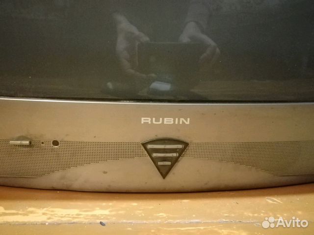 Телевизор rubin 52см с пультом Телевизор rubin 52см с пультом