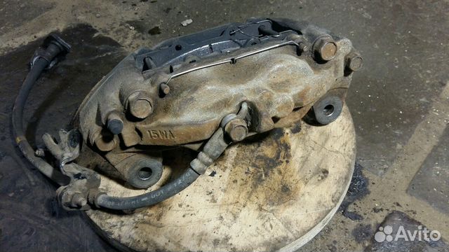 Суппорт правый передний toyota land cruiser 200 Суппорт правый передний toyota land cruiser 200