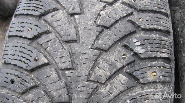 Пара Nokian Hakkapeliitta SUV 255/60 R18