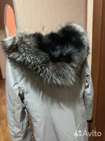 Пальто зимнее кожаное с мехом чернобурки